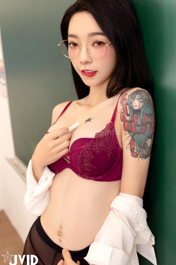    JVID-飘飘-神乳女教师-紧缚调教初体験-Teacher-thirst-for-shibari-watermark-2022.12.29第32张图片