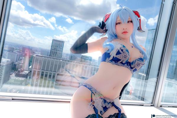    Fantasy-Factory-小丁Ding甘雨角色扮演私房照-高空落地窗精致蕾丝内衣性感写真第13张图片