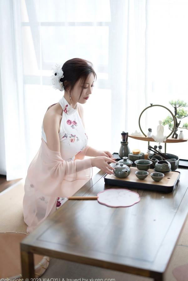 杨晨晨 sugar小甜心CC  XiaoYu语画界1046期：杨晨晨Yome精致茶艺风私房写真，性感内衣搭配蕾丝长筒袜，曼妙曲线极致诱惑，高清无圣光定格唯美瞬间第12张图片