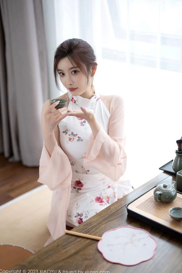 杨晨晨 sugar小甜心CC  XiaoYu语画界1046期：杨晨晨Yome精致茶艺风私房写真，性感内衣搭配蕾丝长筒袜，曼妙曲线极致诱惑，高清无圣光定格唯美瞬间第13张图片