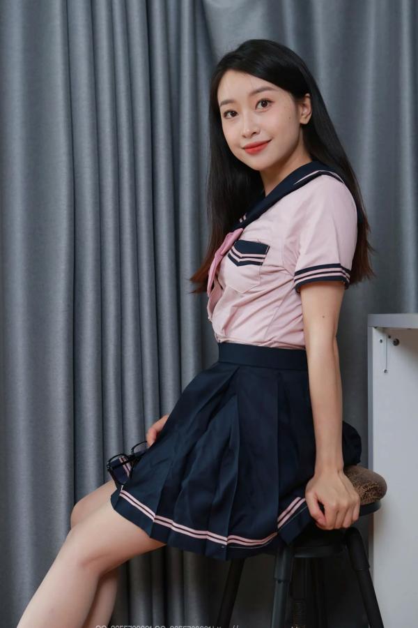    IESS异思趣向 小婕《肉丝学姐》[100P]第16张图片