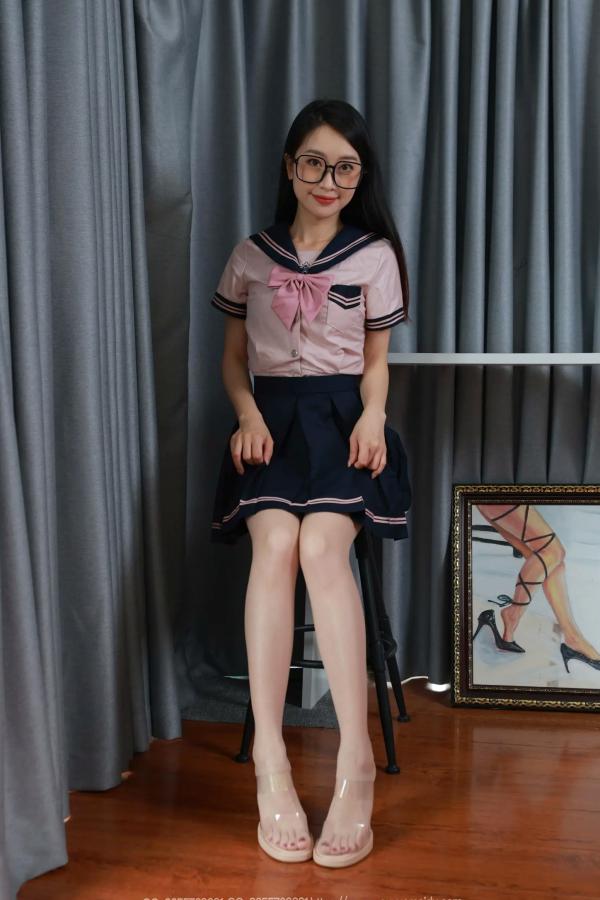    IESS异思趣向 小婕《肉丝学姐》[100P]第37张图片