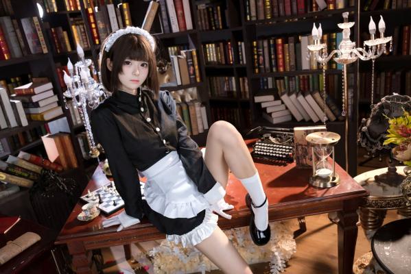    九柒喵 - 琉璃川椿古典书房女仆装角色扮演私房摄影 [66P]第35张图片