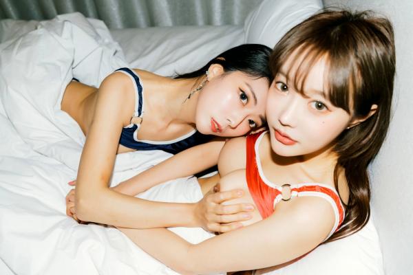    韩国美女-Jucy-Mona-闺蜜女生校服-无圣光-Love-You-Moon-Night-Snap第38张图片