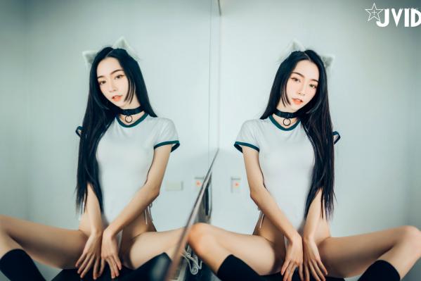    JVID飘飘猫娘女友：大胆纹身与透视制服诱惑，浴室私房写真Cosplay，极致身材展现，2021高清大片第99张图片