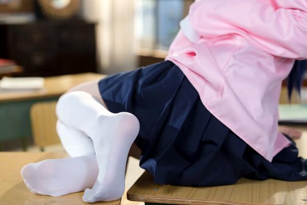    九柒喵《蔚蓝档案》妃咲幼稚园COS，清纯可爱二次元萌系制服诱惑，还原度极高精选套图第17张图片