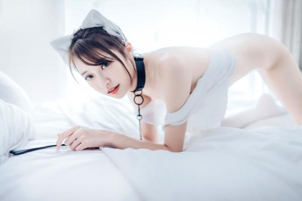    JVID-妍妍-眼镜制服诱惑与清纯私房照，单人角色扮演大尺度精品套图第147张图片