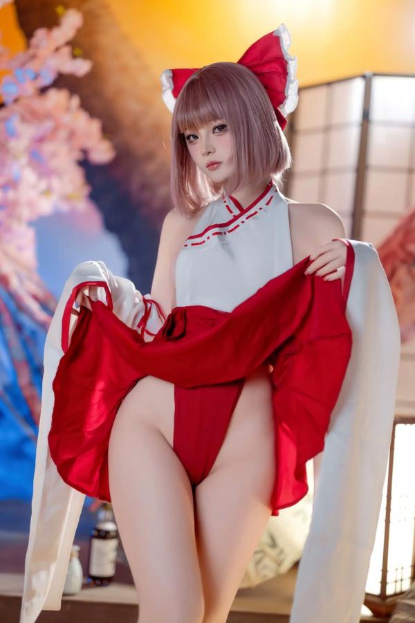    屿鱼 - 兼职巫女，性感日式和风私房写真，极致诱惑角色扮演，白嫩美腿极品佳作第60张图片