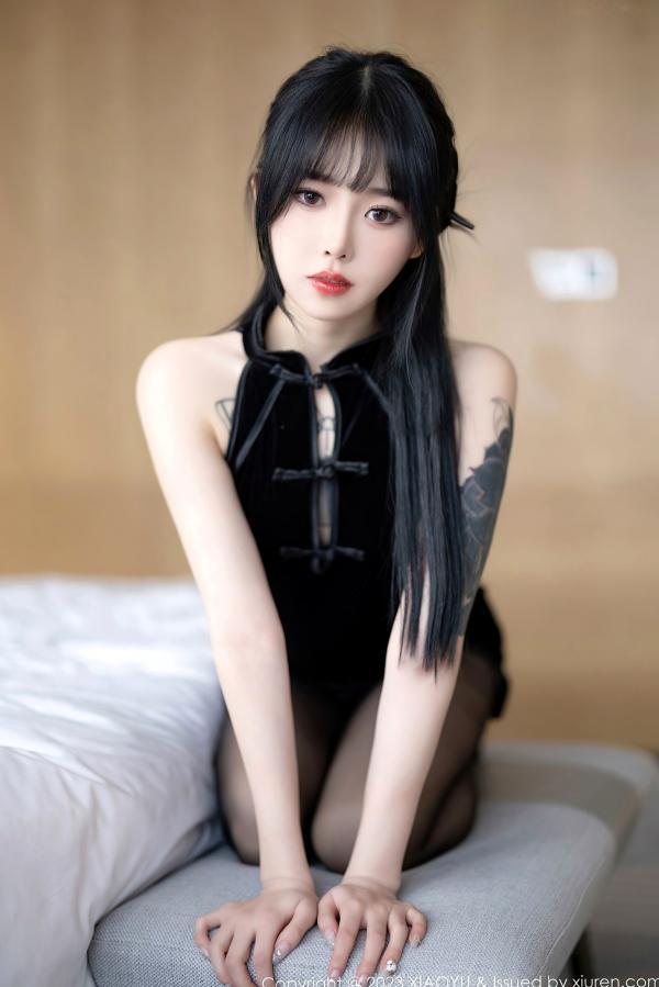    XiaoYu语画界-1030-奶瓶-黑色超短旗袍透视内衣黑丝私房照，展现极致诱惑与极品身材，大尺度摄影写真第17张图片
