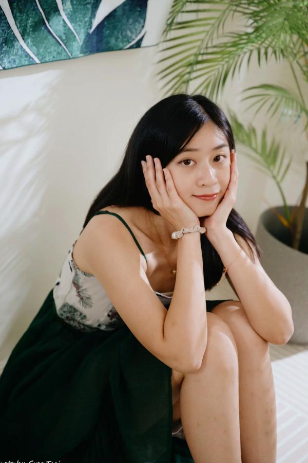    若颖 - 森系吊带长裙写真，清新治愈氧气少女，唯美私房摄影第88张图片