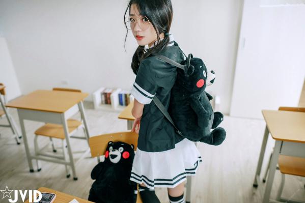    JVID-妍妍-青春戀愛校園系列-高顏值甜美學妹大尺度私房照-清純校花放學後的教室-無聖光校服誘惑-學妹說她喜歡我-2022.12.09第12张图片