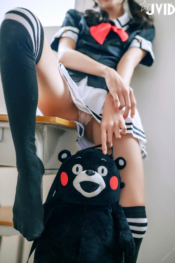    JVID-妍妍-青春戀愛校園系列-高顏值甜美學妹大尺度私房照-清純校花放學後的教室-無聖光校服誘惑-學妹說她喜歡我-2022.12.09第19张图片