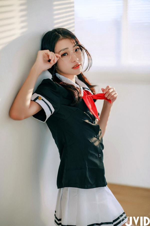    JVID-妍妍-青春戀愛校園系列-高顏值甜美學妹大尺度私房照-清純校花放學後的教室-無聖光校服誘惑-學妹說她喜歡我-2022.12.09第46张图片