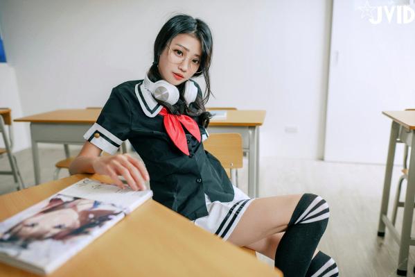    JVID-妍妍-青春戀愛校園系列-高顏值甜美學妹大尺度私房照-清純校花放學後的教室-無聖光校服誘惑-學妹說她喜歡我-2022.12.09第57张图片