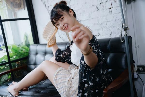    若颖 - 度假风写真：清新白色系少女居家私房照，治愈系甜美气质，打造浪漫唯美的慵懒午后时光第88张图片
