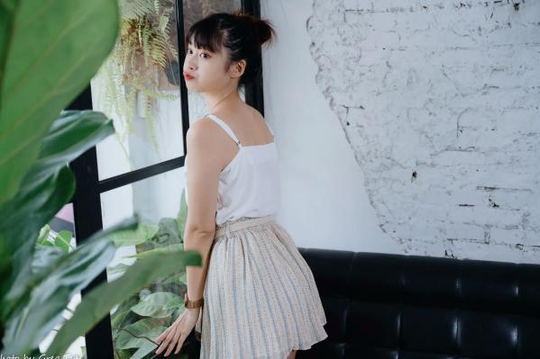    若颖 - 度假风写真：清新白色系少女居家私房照，治愈系甜美气质，打造浪漫唯美的慵懒午后时光第107张图片