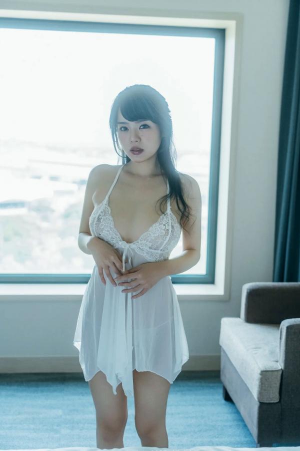    JOJO X EIMI：纯欲白纱私房写真，清新透视内衣下的极致诱惑与曼妙曲线第31张图片