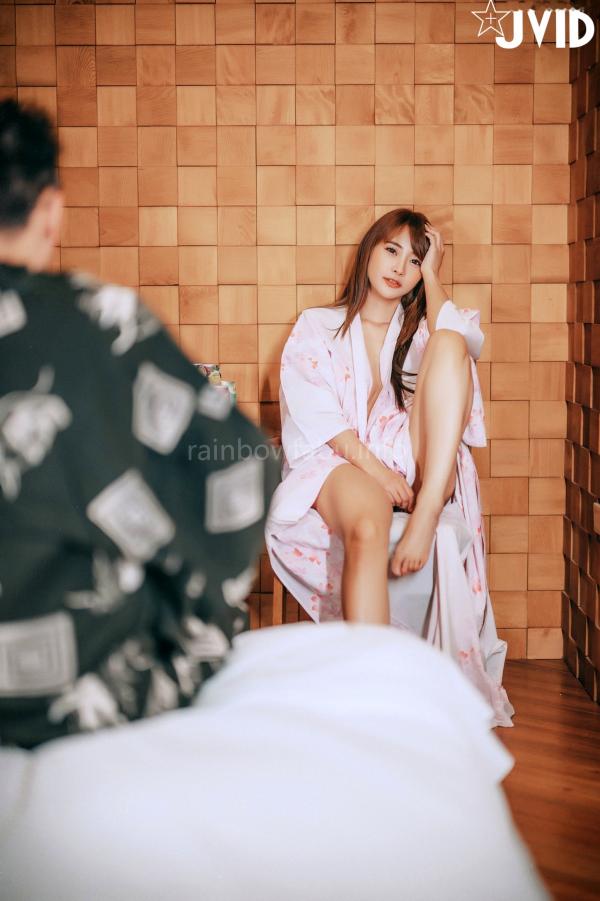    JVID-乐乐-于心-毕业庆祝温泉之夜-学妹制服诱惑-超大尺度私房写真-激情互动福利合集第44张图片