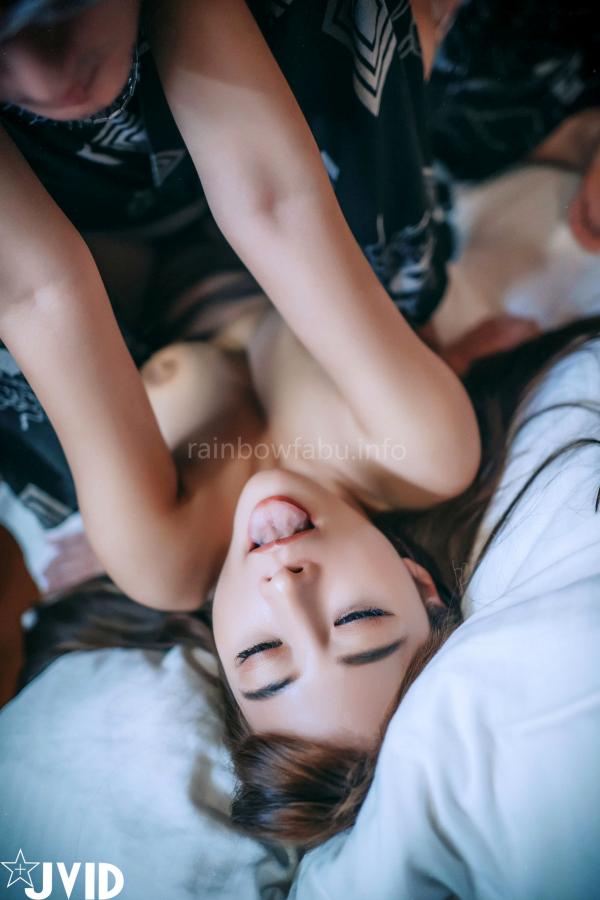    JVID-乐乐-于心-毕业庆祝温泉之夜-学妹制服诱惑-超大尺度私房写真-激情互动福利合集第128张图片