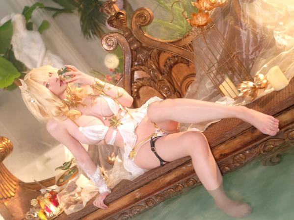    Machi馬吉 - Aglaea极致诱惑 cos大尺度美图，绝美湿身比基尼女神，极致曲线视觉盛宴 [39P]第21张图片