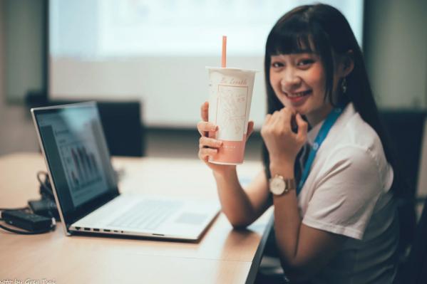    若颖 - Office lady 精选职场制服写真，知性气质诱惑，完美展现职场女神风采 [122P]第7张图片