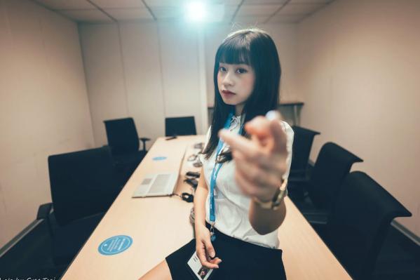    若颖 - Office lady 精选职场制服写真，知性气质诱惑，完美展现职场女神风采 [122P]第12张图片