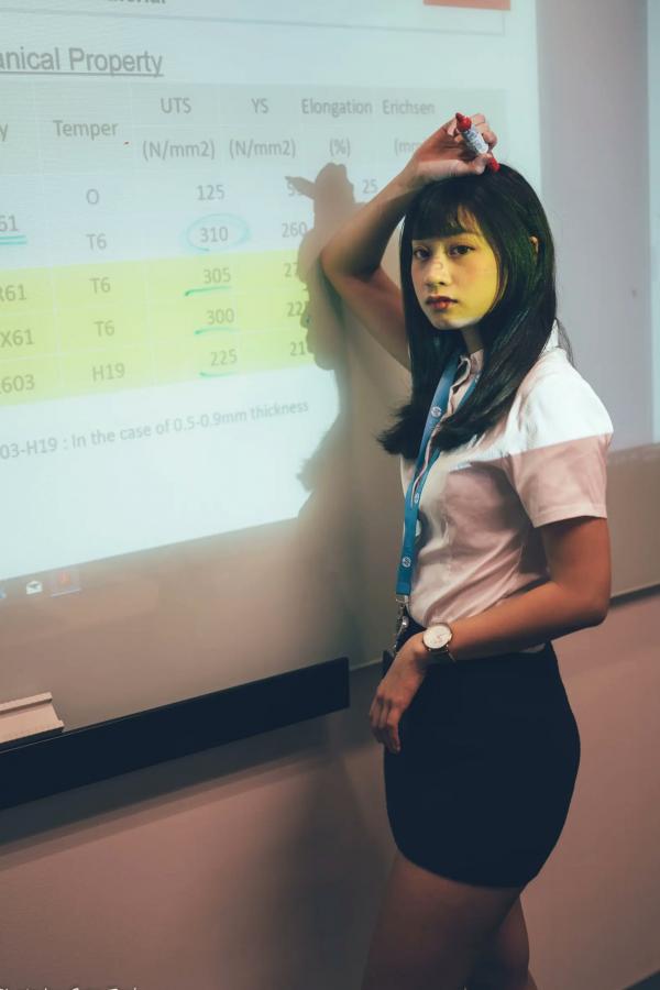    若颖 - Office lady 精选职场制服写真，知性气质诱惑，完美展现职场女神风采 [122P]第39张图片