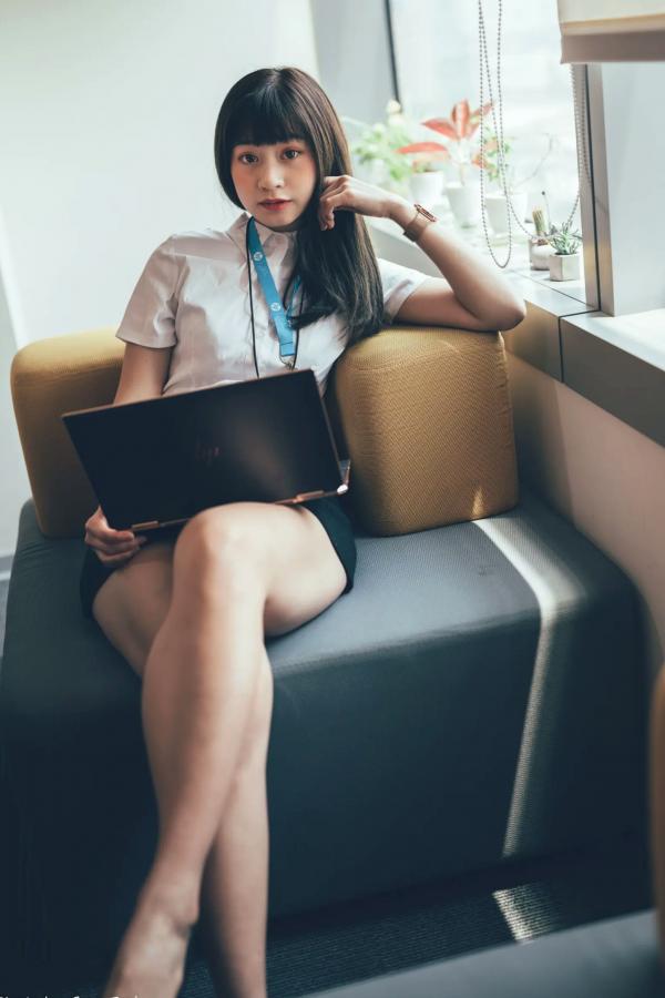    若颖 - Office lady 精选职场制服写真，知性气质诱惑，完美展现职场女神风采 [122P]第50张图片