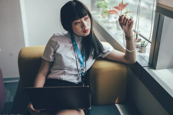   若颖 - Office lady 精选职场制服写真，知性气质诱惑，完美展现职场女神风采 [122P]第51张图片
