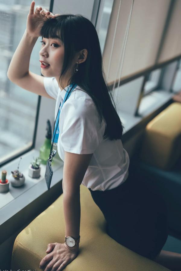    若颖 - Office lady 精选职场制服写真，知性气质诱惑，完美展现职场女神风采 [122P]第59张图片