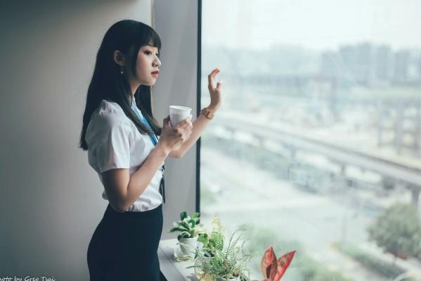    若颖 - Office lady 精选职场制服写真，知性气质诱惑，完美展现职场女神风采 [122P]第62张图片