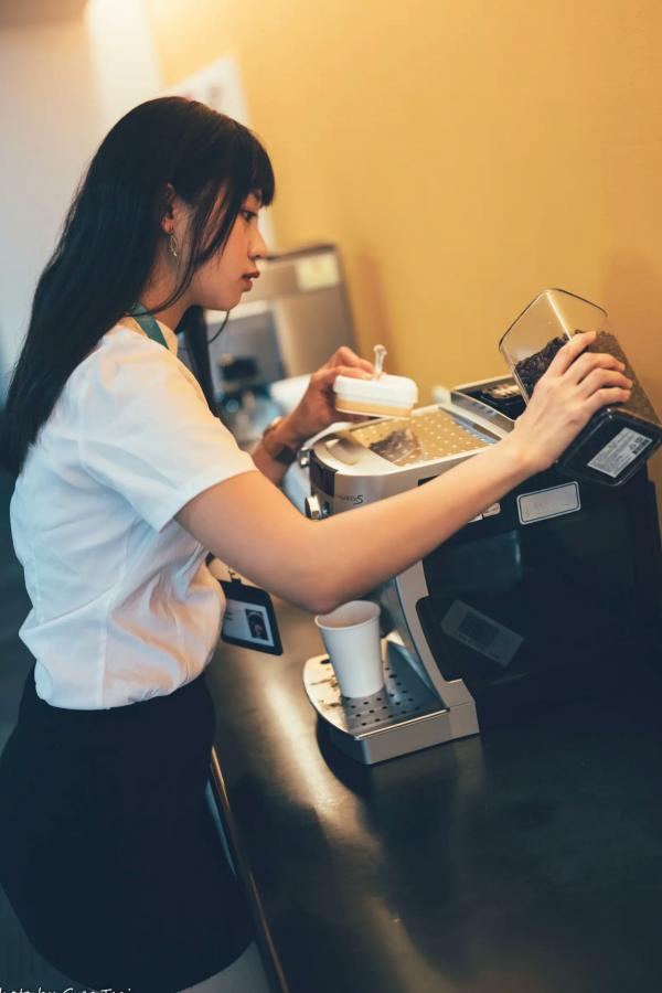    若颖 - Office lady 精选职场制服写真，知性气质诱惑，完美展现职场女神风采 [122P]第81张图片