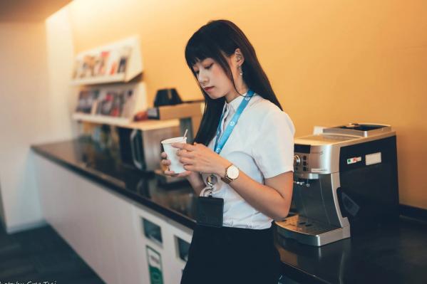   若颖 - Office lady 精选职场制服写真，知性气质诱惑，完美展现职场女神风采 [122P]第83张图片