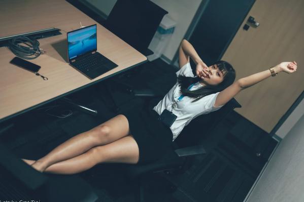    若颖 - Office lady 精选职场制服写真，知性气质诱惑，完美展现职场女神风采 [122P]第115张图片