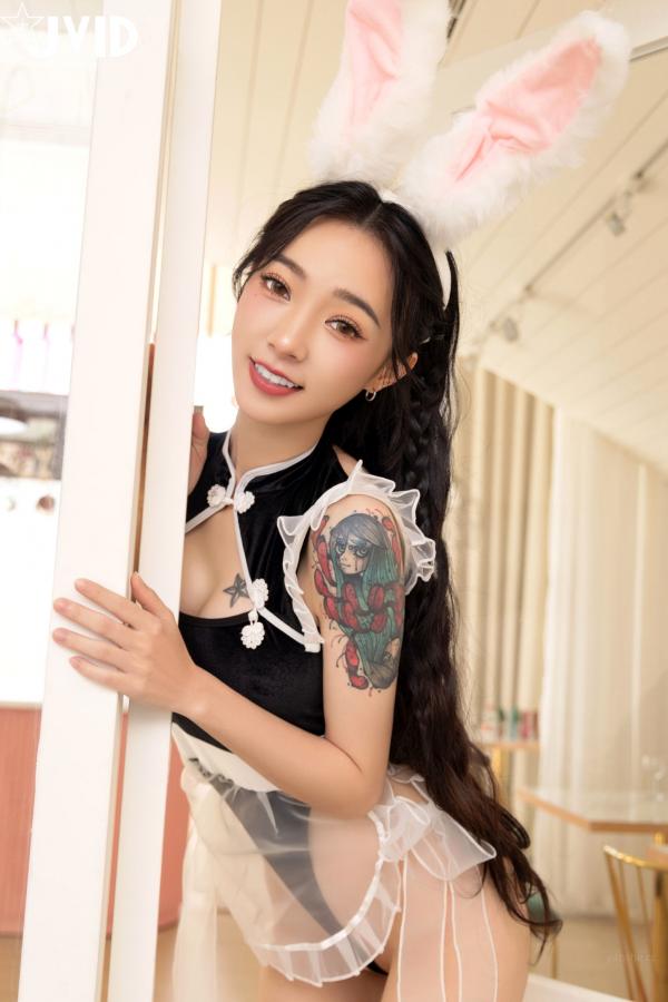   JVID-飘飘-可爱兔女郎极上ご奉仕-性感角色扮演-完全主观视角-咖啡厅制服诱惑-2023.01.20第12张图片