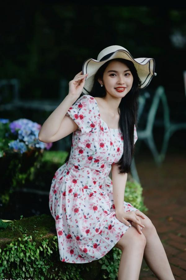    米浆 - 清新唯美绣球花丛女神写真，治愈系甜美户外花园私房照第103张图片