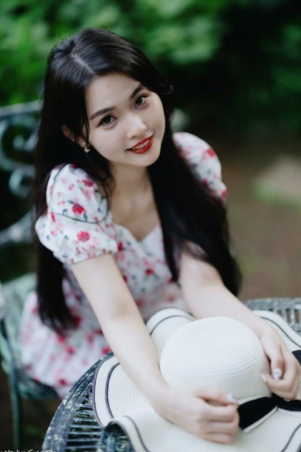    米浆 - 清新唯美绣球花丛女神写真，治愈系甜美户外花园私房照第116张图片