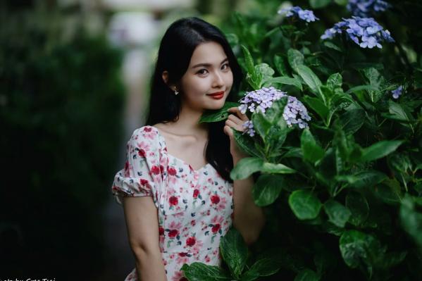   米浆 - 清新唯美绣球花丛女神写真，治愈系甜美户外花园私房照第119张图片