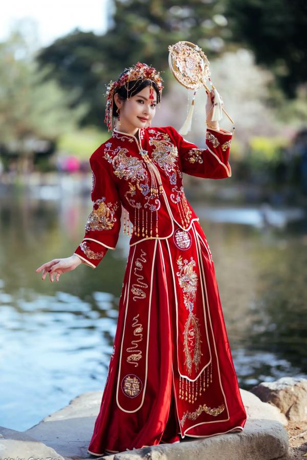    米浆 - 古典优雅秀禾服新娘写真，唯美樱花古风摄影 [67P]第26张图片