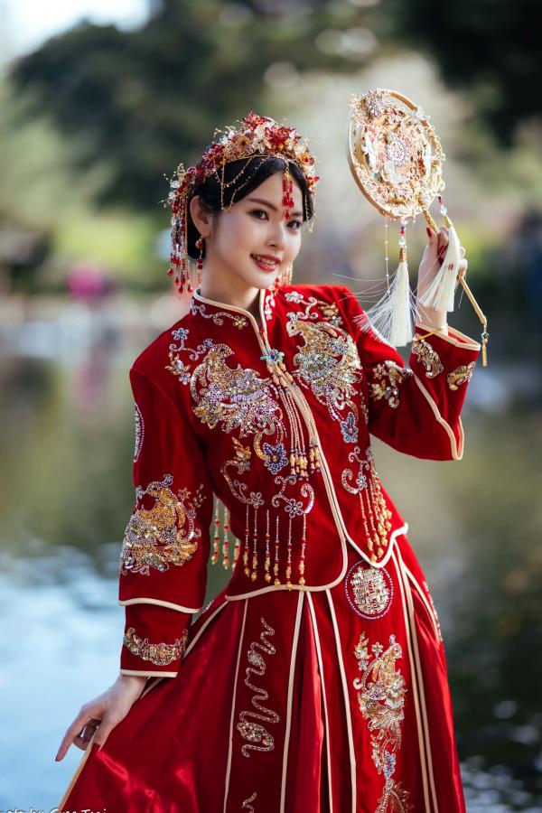    米浆 - 古典优雅秀禾服新娘写真，唯美樱花古风摄影 [67P]第27张图片