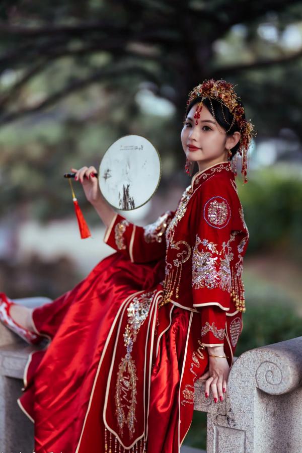    米浆 - 古典优雅秀禾服新娘写真，唯美樱花古风摄影 [67P]第47张图片