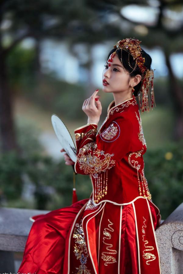    米浆 - 古典优雅秀禾服新娘写真，唯美樱花古风摄影 [67P]第50张图片