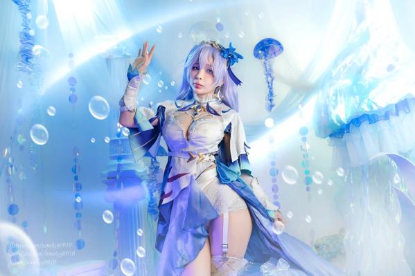    Umeko J - Cantarella Wuthering Waves 梦幻紫发二次元Cosplay性感私房写真第6张图片