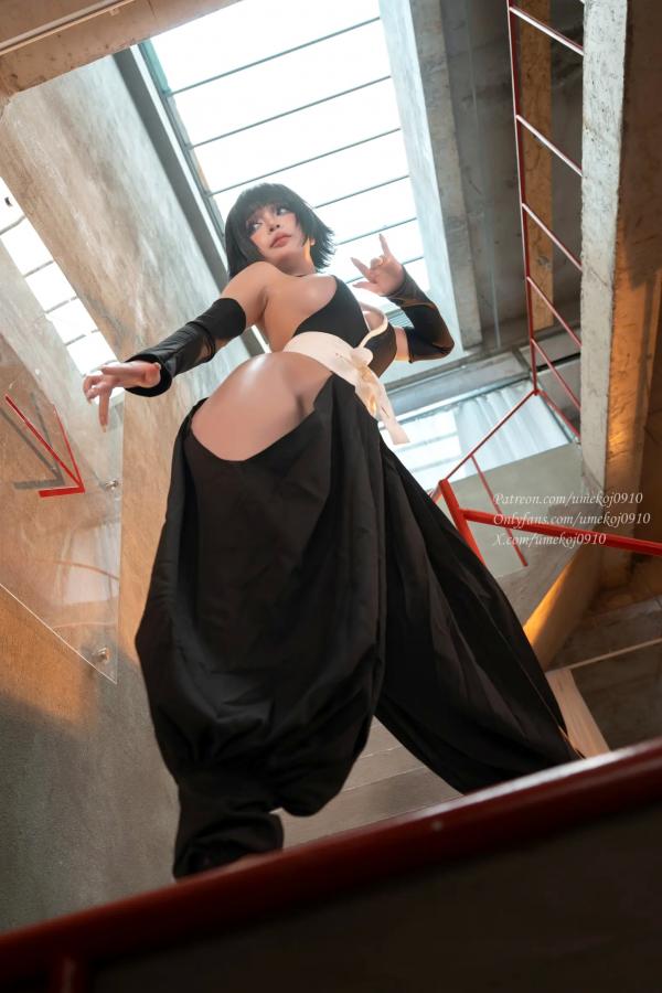    Umeko J死神碎蜂Cosplay大尺度私房照，二次元极致诱惑惊艳演绎[120P]第2张图片