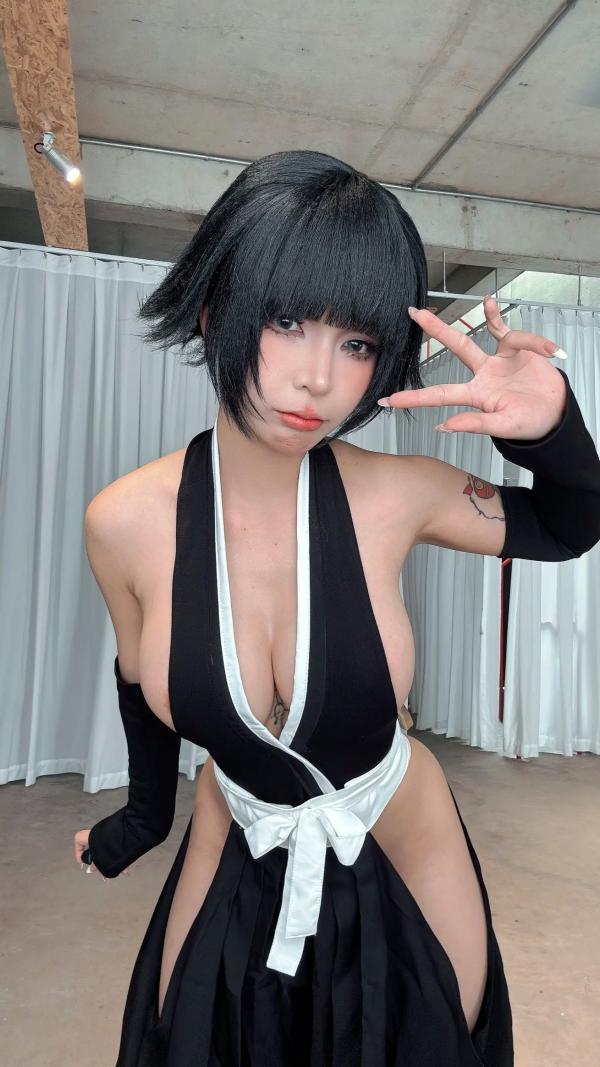    Umeko J死神碎蜂Cosplay大尺度私房照，二次元极致诱惑惊艳演绎[120P]第100张图片