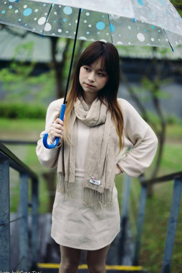    畊畊 - 茶厂复古唯美写实，清新气质女神户外治愈系人像摄影 [143P]第21张图片