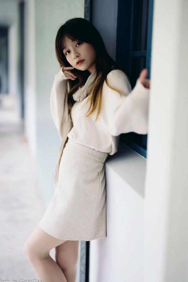    畊畊 - 茶厂复古唯美写实，清新气质女神户外治愈系人像摄影 [143P]第30张图片