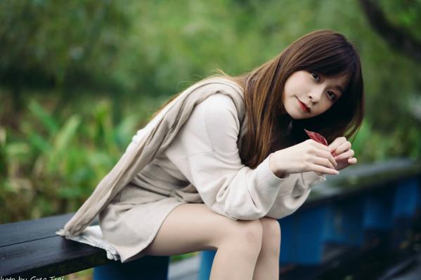    畊畊 - 茶厂复古唯美写实，清新气质女神户外治愈系人像摄影 [143P]第74张图片