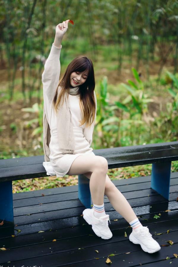    畊畊 - 茶厂复古唯美写实，清新气质女神户外治愈系人像摄影 [143P]第80张图片