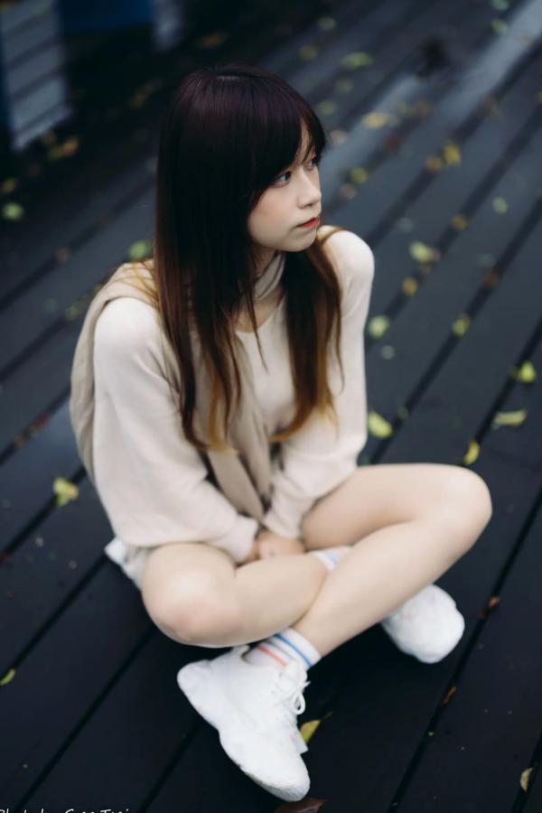    畊畊 - 茶厂复古唯美写实，清新气质女神户外治愈系人像摄影 [143P]第88张图片